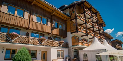 Mountainbike Urlaub - Hotel-Schwerpunkt: Mountainbike & Familie - Obertauern - Aussenansicht - Ferienalm Schladming