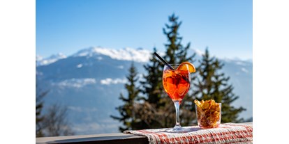 Mountainbike Urlaub - Biketransport: Bergbahnen - Zermatt - Après une belle journée d'efforts, le réconfort!! - Hôtel-Restaurant Le Mont-Paisible ***