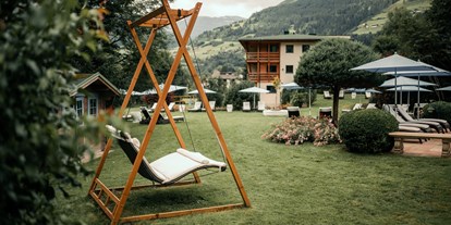 Mountainbike Urlaub - Hotel-Schwerpunkt: Mountainbike & Familie - Obertauern - Entspannung im Garten des Sendlhofer's. - Sendlhofer's