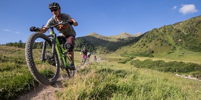 Mountainbike Urlaub - Haustrail - Graubünden - Spass am Biken  - Hotel Dischma