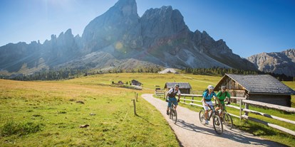 Mountainbike Urlaub - Verpflegung: Frühstück - Wengen (Trentino-Südtirol) - B&B Hotel Goldener Adler Klausen