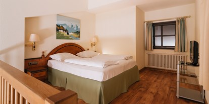 Mountainbike Urlaub - Preisniveau: moderat - Füssen - Schlafgalerie im Maisonette Zimmer. - Riessersee Hotel