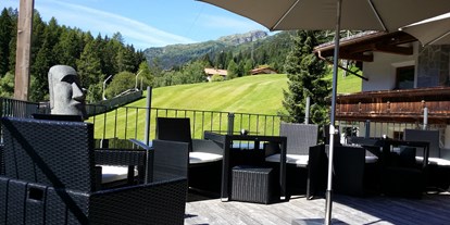 Mountainbike Urlaub - Hotel-Schwerpunkt: Mountainbike & Ruhe - Tiroler Oberland - Terrasse - Schweiger Hotel Garni