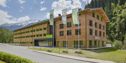 Mountainbike Urlaub - Parkplatz: gebührenpflichtig beim Hotel - Österreich - Herzlich Willkommen im Explorer Hotel Montafon - Explorer Hotel Montafon
