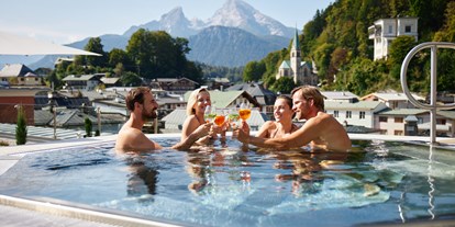 Mountainbike Urlaub - Preisniveau: gehoben - Königssee - Beheizter Außenpool auf der Terrasse - Hotel Edelweiss-Berchtesgaden