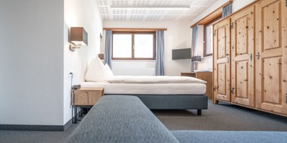 Mountainbike Urlaub - Hotel-Schwerpunkt: Mountainbike & Wandern - Davos Platz - Doppelzimmer mit Zusatzbetten - Hotel Ochsen