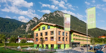 Mountainbike Urlaub - Hotel-Schwerpunkt: Mountainbike & Familie - Walchsee - Explorer Hotel Berchtesgaden im Sommer - Explorer Hotel Berchtesgaden