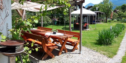 Mountainbike Urlaub - Massagen - Tiroler Unterland - Grillplatz im Garten - Landhaus Kitzbichler