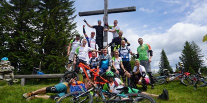 Mountainbike Urlaub - Parkplatz: kostenlos in Gehweite - Österreich - Gipfelerlebnisse - Landhotel Lindenhof