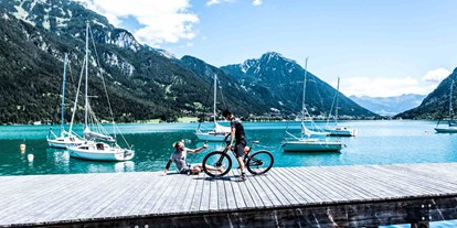 Mountainbike Urlaub - Garten - Ebbs - Alpenhotel Tyrol - 4* Adults Only Hotel am Achensee