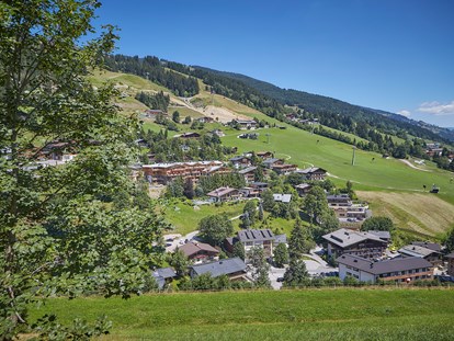 Mountainbike Urlaub - Biketransport: öffentliche Verkehrsmittel - Leogang - AlpenParks Hotel & Apartment Sonnleiten Saalbach