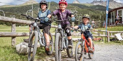Mountainbike Urlaub - Hotel-Schwerpunkt: Mountainbike & Familie - Serfaus - Valrunzhof direkt am Seilbahncenter