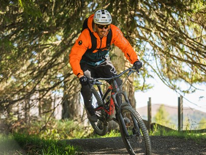 Mountainbike Urlaub - Bikeverleih beim Hotel: Zubehör - Flow Country Trail - Trattlers Hof-Chalets