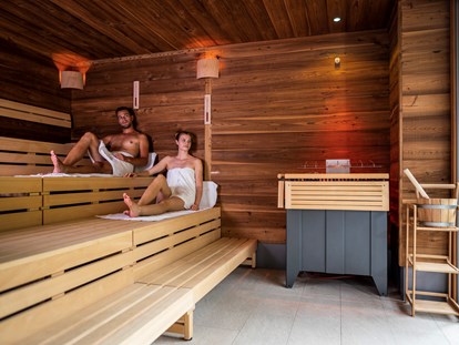 Mountainbike Urlaub - Sauna - Kärnten - Panorama-Sauna mit exklusiven Aufgüssen - Hotel GUT Trattlerhof & Chalets****