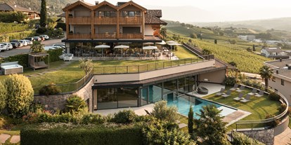 Mountainbike Urlaub - Pools: Außenpool beheizt - Südtirol - Hotel Torgglhof im Bike Paradies Kaltern - Hotel Torgglhof