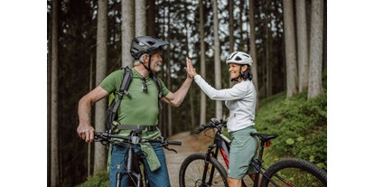 Mountainbike Urlaub - Pools: Innenpool - Flachau - Mountainbiken macht Spass - Hotel Waldfrieden