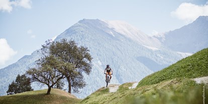 Mountainbike Urlaub - Bikeverleih beim Hotel: Mountainbikes - Kurtatsch - Quellenhof Luxury Resort Passeier