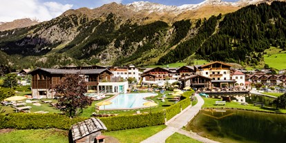 Mountainbike Urlaub - Pools: Außenpool beheizt - Südtirol - Hotel Schneeberg