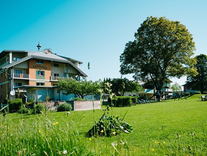 Mountainbike Urlaub - WLAN - Faakersee - Unser komplett neues Karglhof Stammhaus - Ferienwohnungen und Seebungalows am Faaker See - Karglhof OG