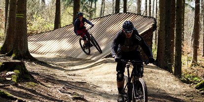 Mountainbike Urlaub - Bikeverleih beim Hotel: Mountainbikes - Pfalz - Flowtrail - Land & Golf Hotel Stromberg