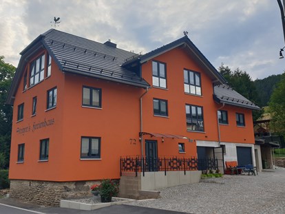 Mountainbike Urlaub - Haustrail - Thüringen - Unser Ferienhaus mt 4 Ferienwohnungen.  Eine Barrierefrei! - Hotel-Gasthaus Steiger mit Ferienhaus und Ferienwohnungen