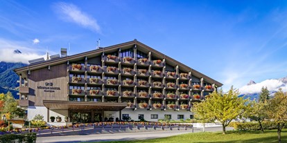 Mountainbike Urlaub - Fahrradwaschplatz - Davos Dorf - LÖWEN HOTEL Montafon