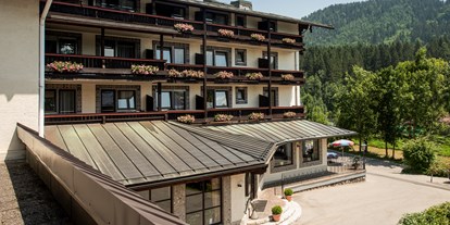 Mountainbike Urlaub - Pools: Innenpool - Flachau - Außenansicht - Alpensport-Hotel Seimler