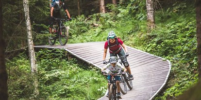 Mountainbike Urlaub - Pools: Innenpool - Flachau - die HOCHKÖNIGIN - Mountain Resort