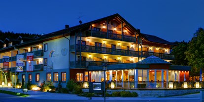 Mountainbike Urlaub - Pools: Infinity Pool - Bayerischer Wald - Hotel zum Kramerwirt - Hotel Zum Kramerwirt