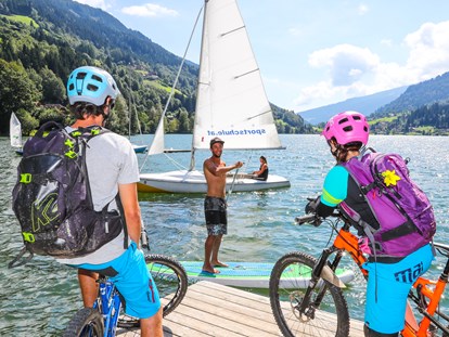 Mountainbike Urlaub - Bikeverleih beim Hotel: E-Mountainbikes - Biken rund um den See - Familien Sporthotel Brennseehof