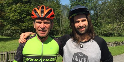 Mountainbike Urlaub - veganes Essen - Pinzgau - Hausherren als Bikeguides, Leo und Chris - Naturhotel Schütterbad