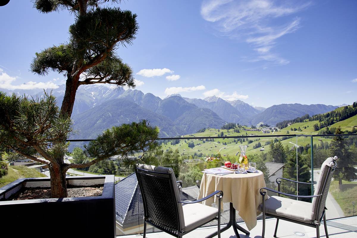 MTB-Genuss auf der Sonnenterrasse Österreichs – im Hotel TIROL Fiss - MTB-hotels.info