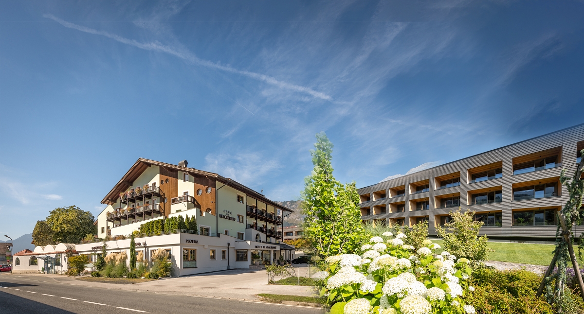 Der Reschenhof: Tradition und Moderne in den Tiroler Bergen - MTB-hotels.info