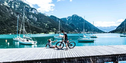 Mountainbike Urlaub - Pools: Außenpool nicht beheizt - Zell (Kufstein) - Alpenhotel Tyrol - 4* Adults Only Hotel am Achensee