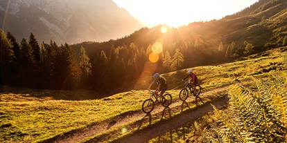 Mountainbike Urlaub - Parkplatz: gebührenpflichtig beim Hotel - Rettenstein - Hotel Gut Brandlhof
