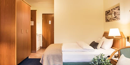Mountainbike Urlaub - Sauna - Bestwig - Economy Zimmer - Halbersbacher Sunderland Hotel