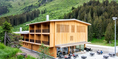 Mountainbike Urlaub - organisierter Transport zu Touren - Flims Waldhaus - Campra Alpine Lodge & Spa