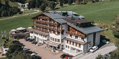 Mountainbike Urlaub - Parkplatz: gebührenpflichtig beim Hotel - Quettensberg - VAYA Zell am See