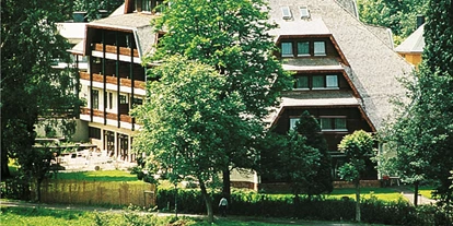 Mountainbike Urlaub - Hallenbad - Deutschland - Hotel Orbtal - Gemütlich wohnen unterm Schindeldach. - Hotel Orbtal
