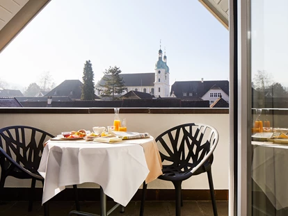 Mountainbike Urlaub - Verpflegung: Frühstück - Rümmingen - Dom Suite mit Blick auf den Arlesheimer Dom - Hotel Gasthof zum Ochsen