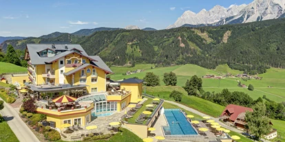 Mountainbike Urlaub - Pools: Innenpool - Mühlbach (Rennweg am Katschberg) - Außenaufnahmen Hotel Schütterhof im Sommer - Hotel Schütterhof in Schladming