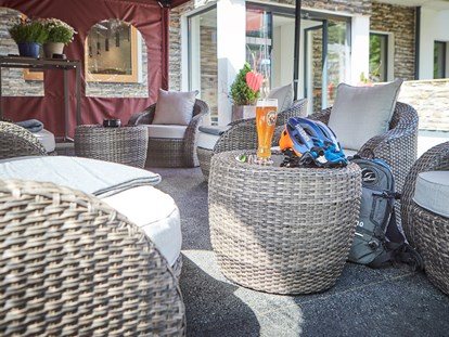 Mountainbike Urlaub - Garten - AlpenParks Hotel & Apartment Sonnleiten Saalbach