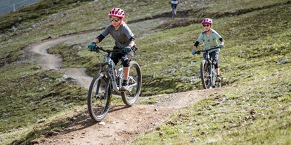 Mountainbike Urlaub - Hotel-Schwerpunkt: Mountainbike & Familie - Tiroler Oberland - Valrunzhof direkt am Seilbahncenter
