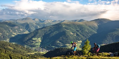 Mountainbike Urlaub - Ladestation Elektroauto - Biken in der Region Bad Kleinkirchheim - Hotel GUT Trattlerhof & Chalets****