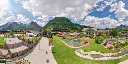 Mountainbike Urlaub - Pools: Schwimmteich - Kitzbühel - Mühlpointhofgarten - Familien und Vitalhotel Mühlpointhof ***S