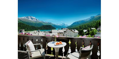 Mountainbike Urlaub - Hotel-Schwerpunkt: Mountainbike & Klettern - Bever - Terrasse - Giardino Bed & Breakfast