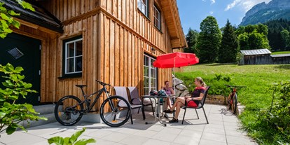 Mountainbike Urlaub - Garten - Ramsau am Dachstein - AlpenParks Hagan Lodge Altaussee