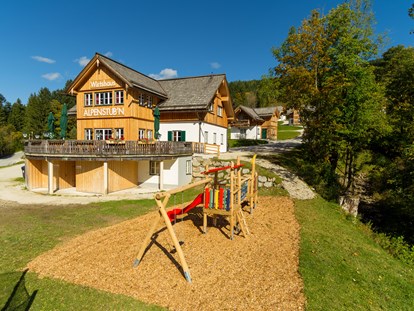 Mountainbike Urlaub - organisierter Transport zu Touren - Sarstein (Bad Goisern am Hallstättersee) - AlpenParks Hagan Lodge Altaussee