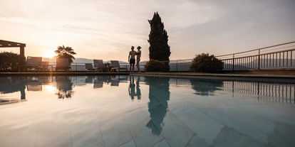 Mountainbike Urlaub - Pools: Außenpool nicht beheizt - Klausen (Trentino-Südtirol) - Hotel Torgglhof