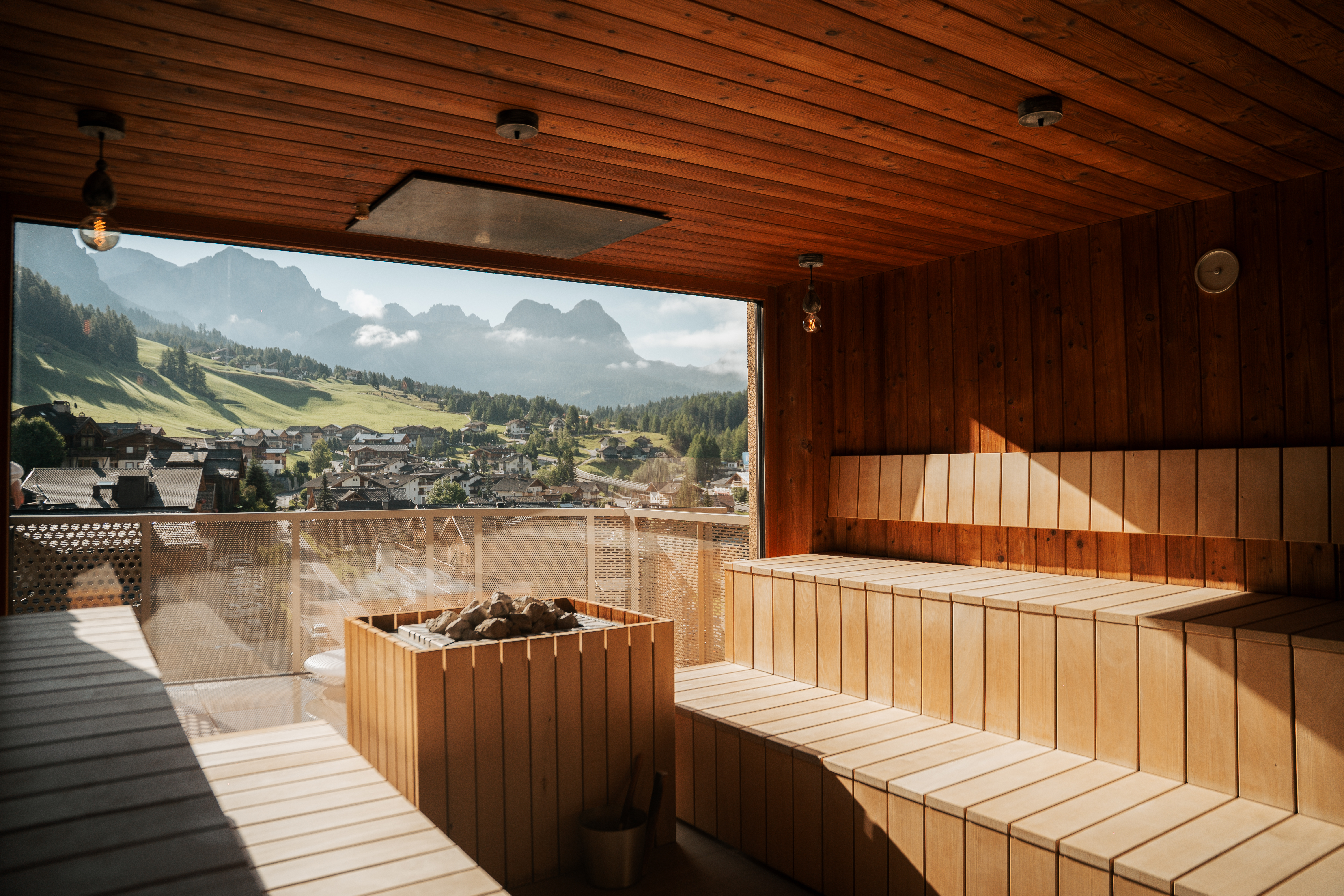 Mountainbikehotel - Spa mit Bergblick - Hotel Tofana Explorer's Home